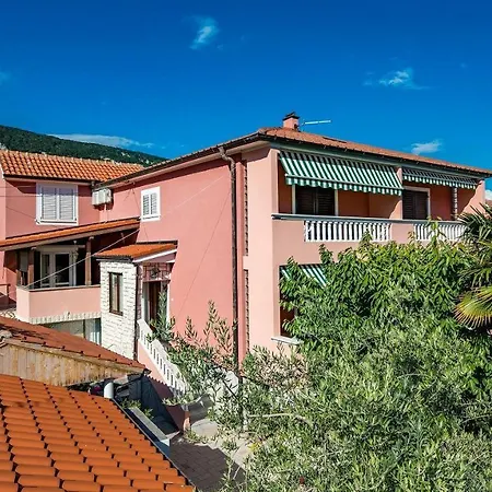 Hébergement de vacances 400 Meter Zum Baška